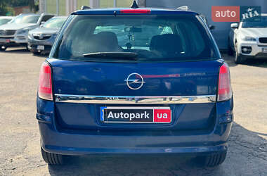 Универсал Opel Astra 2006 в 
