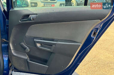 Универсал Opel Astra 2006 в 