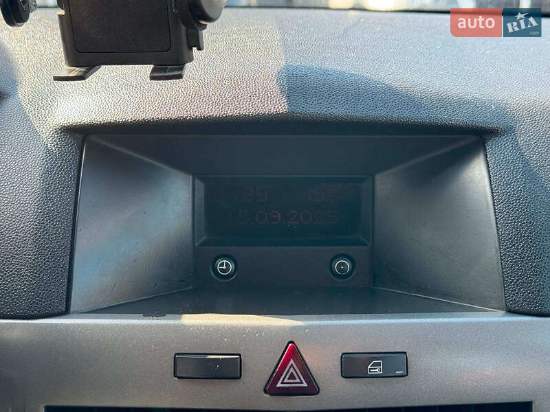 Универсал Opel Astra 2006 в Виннице