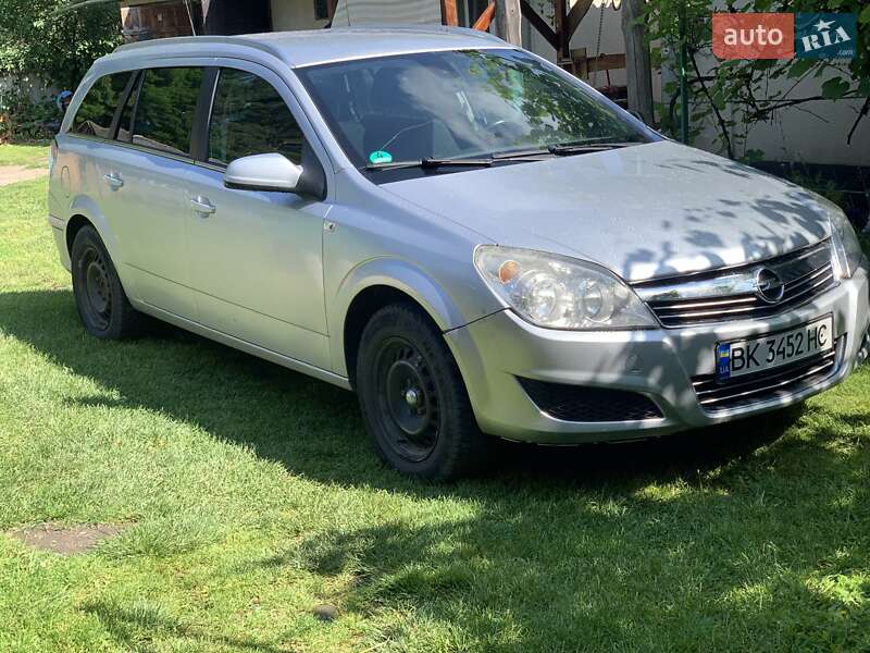 Универсал Opel Astra 2009 в 