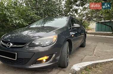 Универсал Opel Astra 2013 в Николаеве