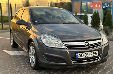 Хетчбек Opel Astra 2008 в Вінниці