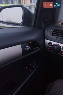 Универсал Opel Astra 2007 в 