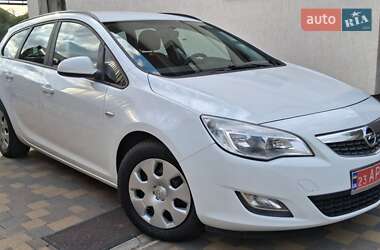 Универсал Opel Astra 2011 в Харькове