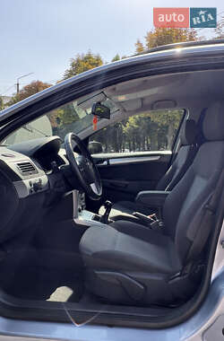 Універсал Opel Astra 2009 в 