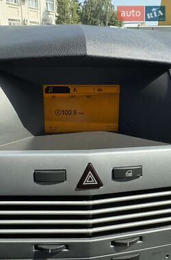 Універсал Opel Astra 2009 в 