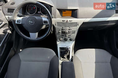 Універсал Opel Astra 2009 в 