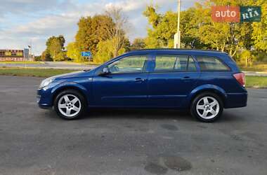 Универсал Opel Astra 2005 в 