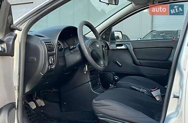 Седан Opel Astra 2008 в 
