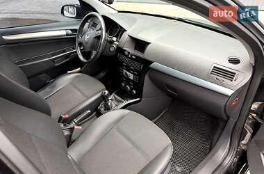Универсал Opel Astra 2009 в 