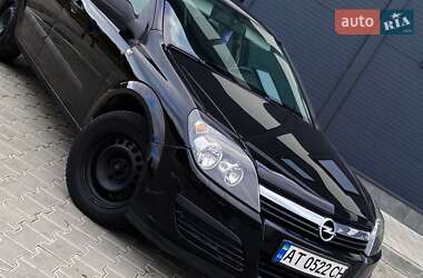 Хэтчбек Opel Astra 2007 в 