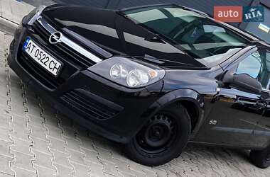 Хэтчбек Opel Astra 2007 в 