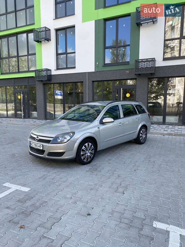 Opel Astra 2004