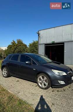 Хэтчбек Opel Astra 2010 в Харькове
