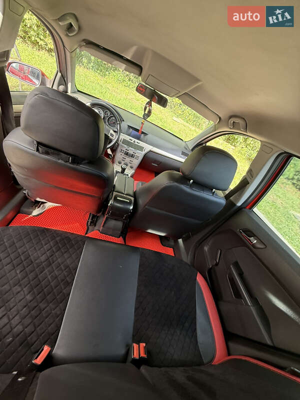 Хэтчбек Opel Astra 2007 в Хмельницком