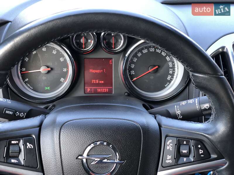 Хэтчбек Opel Astra 2011 в Львове