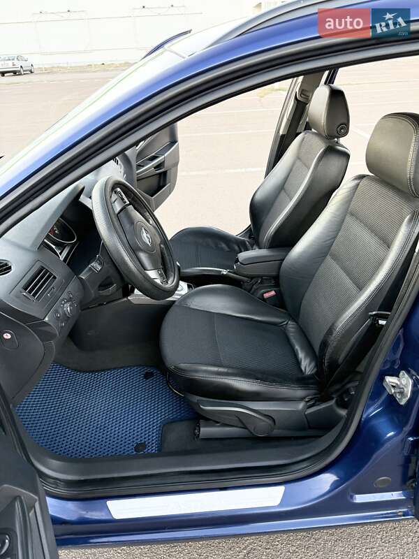 Универсал Opel Astra 2008 в Одессе