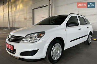 Универсал Opel Astra 2007 в 