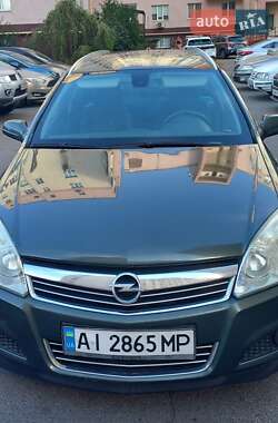 Универсал Opel Astra 2009 в Софиевской Борщаговке