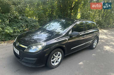 Хэтчбек Opel Astra 2006 в Житомире