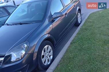 Універсал Opel Astra 2008 в Білогородці