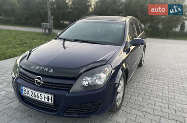 Універсал Opel Astra 2005 в Золочеві