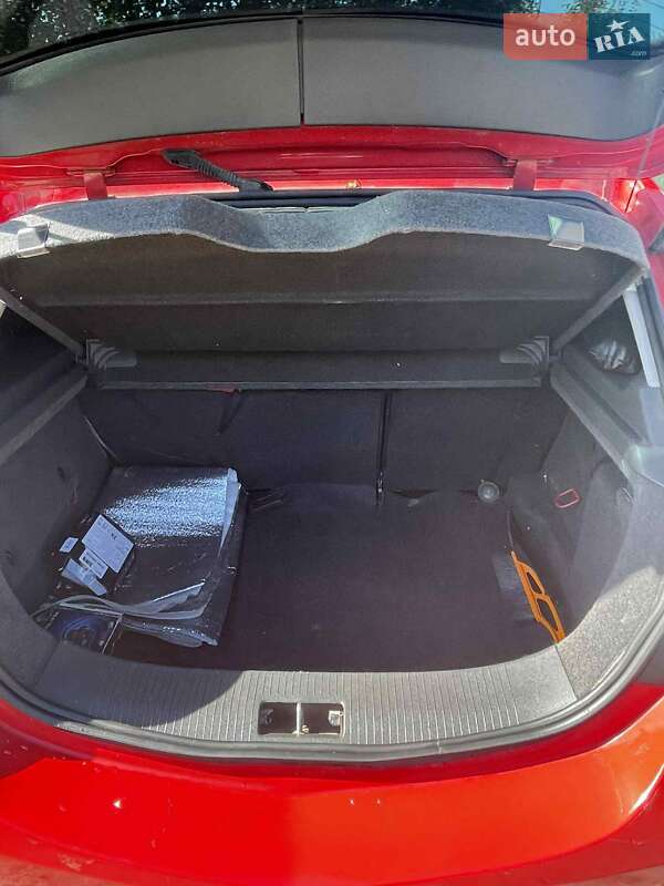Купе Opel Astra 2008 в Львове