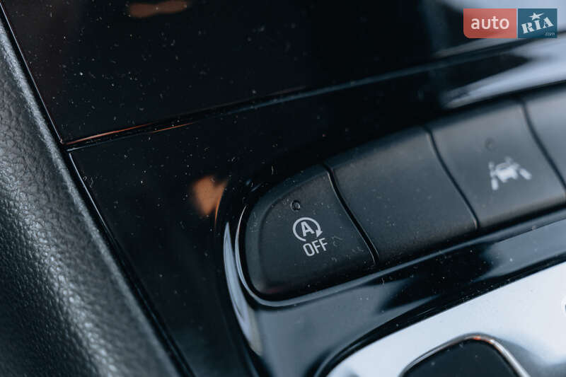 Универсал Opel Astra 2018 в Киеве фото 32 Универсал Opel Astra 2018 в Киеве