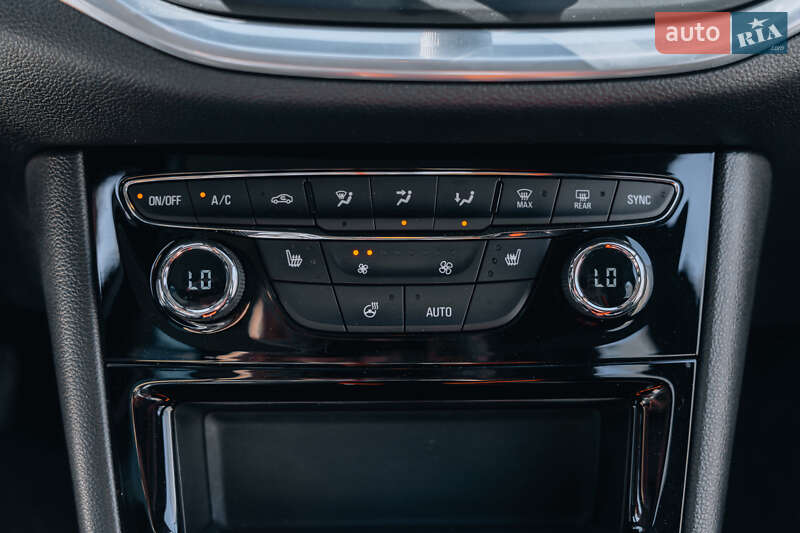 Универсал Opel Astra 2018 в Киеве фото 37 Универсал Opel Astra 2018 в Киеве