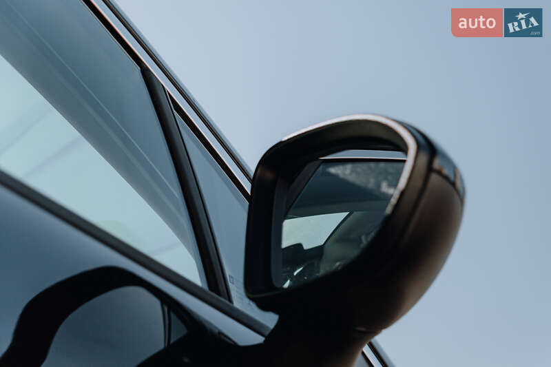 Универсал Opel Astra 2018 в Киеве фото 52 Универсал Opel Astra 2018 в Киеве