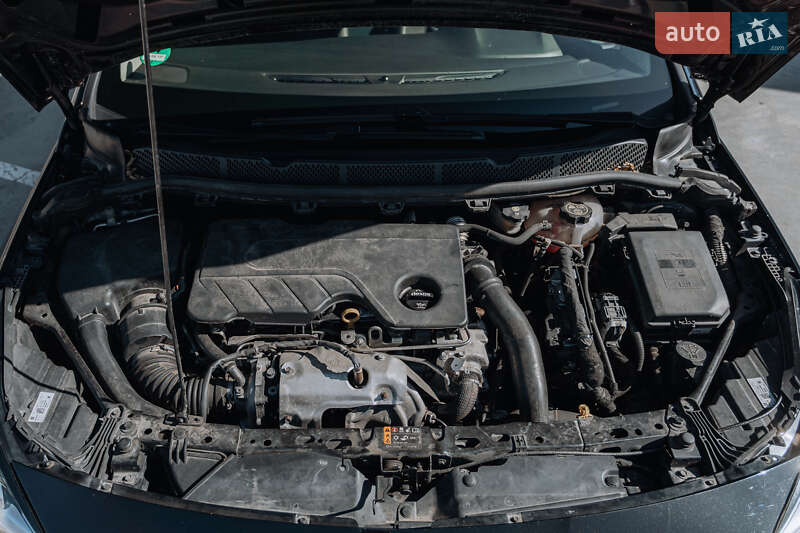 Универсал Opel Astra 2018 в Киеве фото 57 Универсал Opel Astra 2018 в Киеве