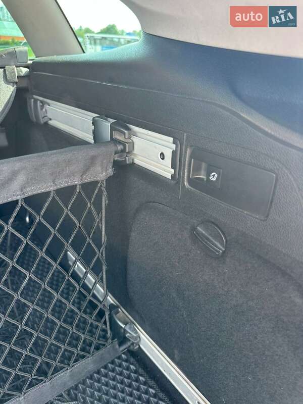 Универсал Opel Astra 2016 в Ужгороде