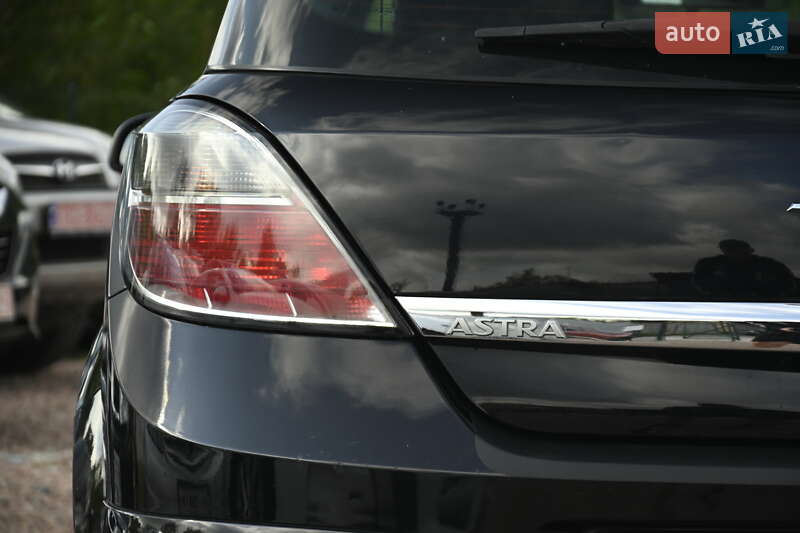 Хэтчбек Opel Astra 2009 в Бердичеве