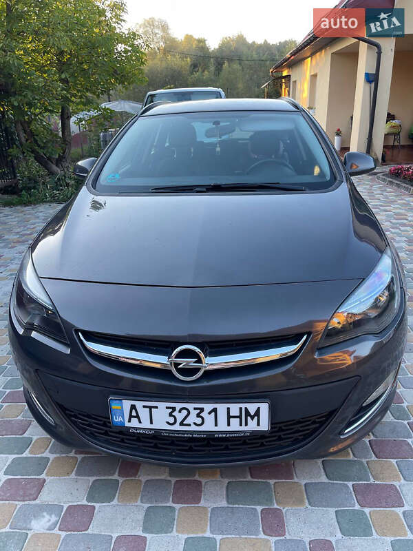 Opel Astra 2013