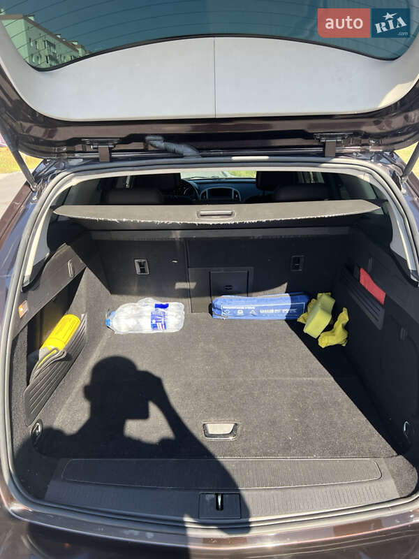 Универсал Opel Astra 2011 в Виннице