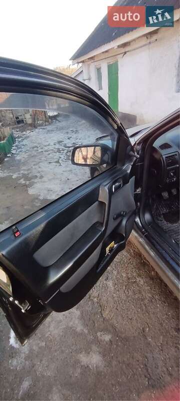 Седан Opel Astra 2006 в Чемеровцах