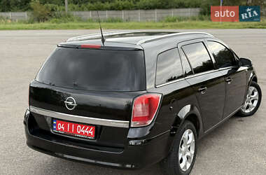 Универсал Opel Astra 2006 в 