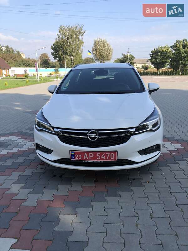 Универсал Opel Astra 2019 в Теофиполе