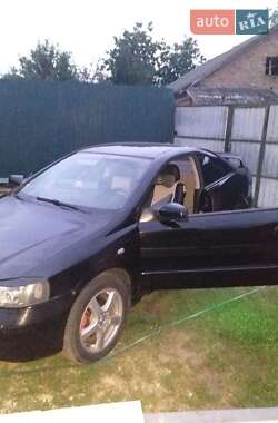 Купе Opel Astra 2001 в 