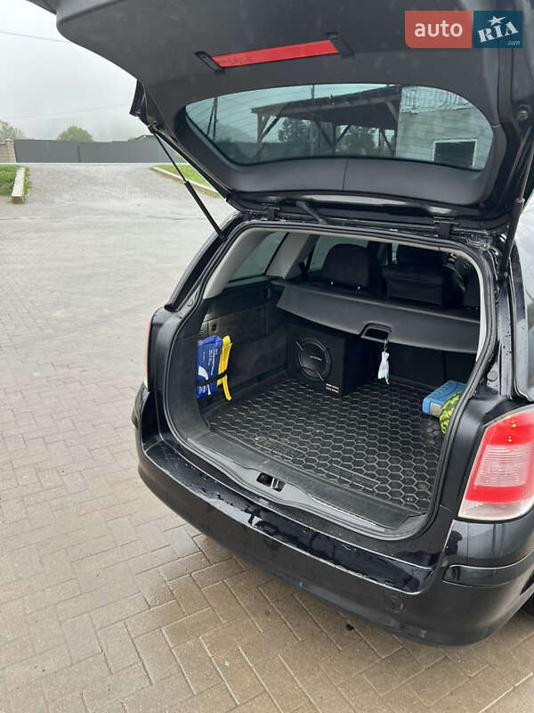 Универсал Opel Astra 2007 в Коломые