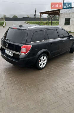 Універсал Opel Astra 2007 в 
