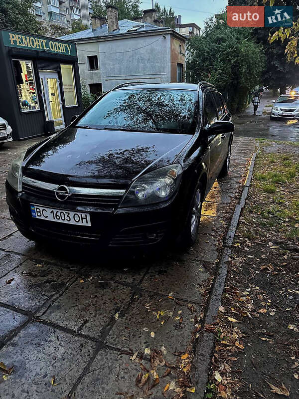 Универсал Opel Astra 2006 в Львове