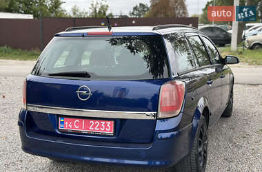 Универсал Opel Astra 2006 в 
