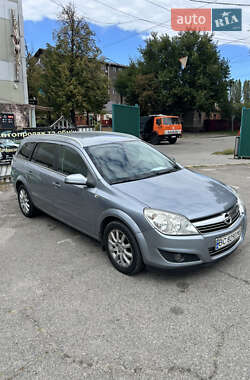 Универсал Opel Astra 2007 в 