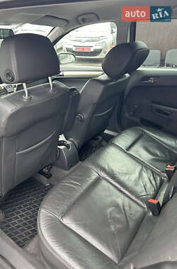 Универсал Opel Astra 2007 в 