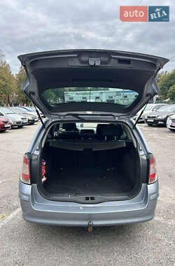 Универсал Opel Astra 2007 в 