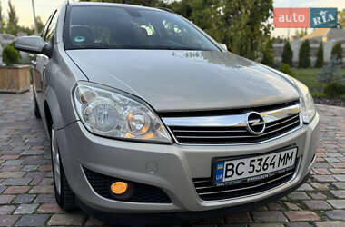 Универсал Opel Astra 2009 в 