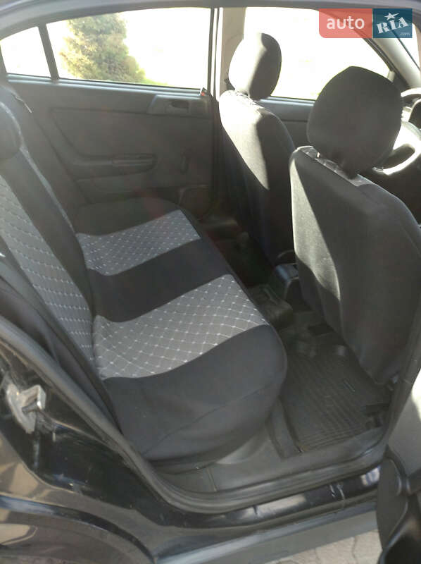 Хэтчбек Opel Astra 2005 в Ивано-Франковске