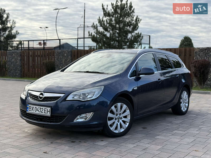 Opel Astra 2012 Opel Astra 2012