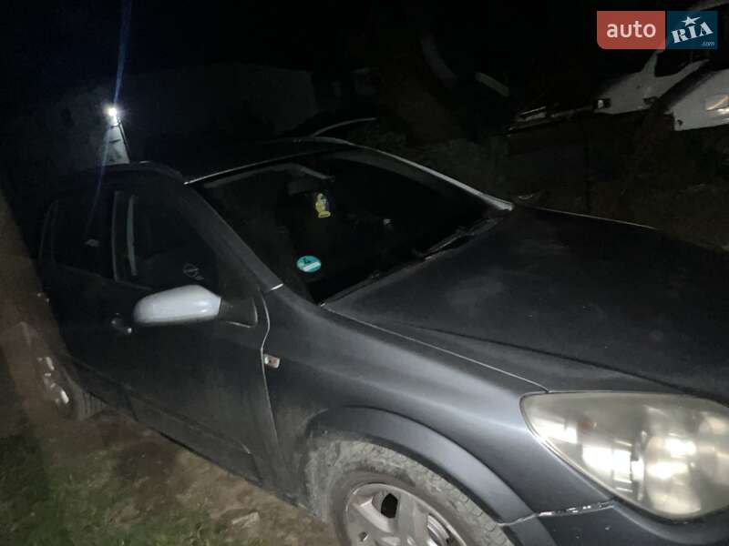Универсал Opel Astra 2007 в Черновцах